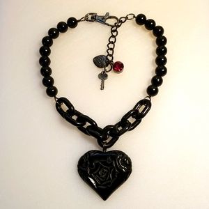 Betsey Johnson black heart necklace